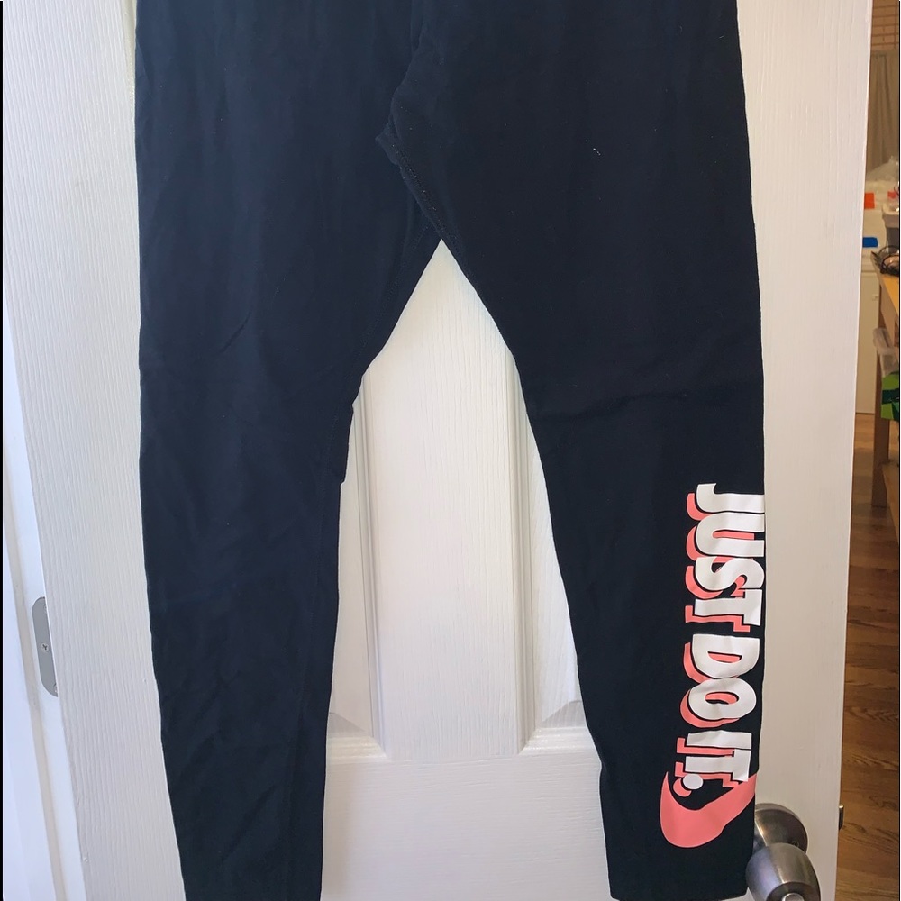 Nike leggings